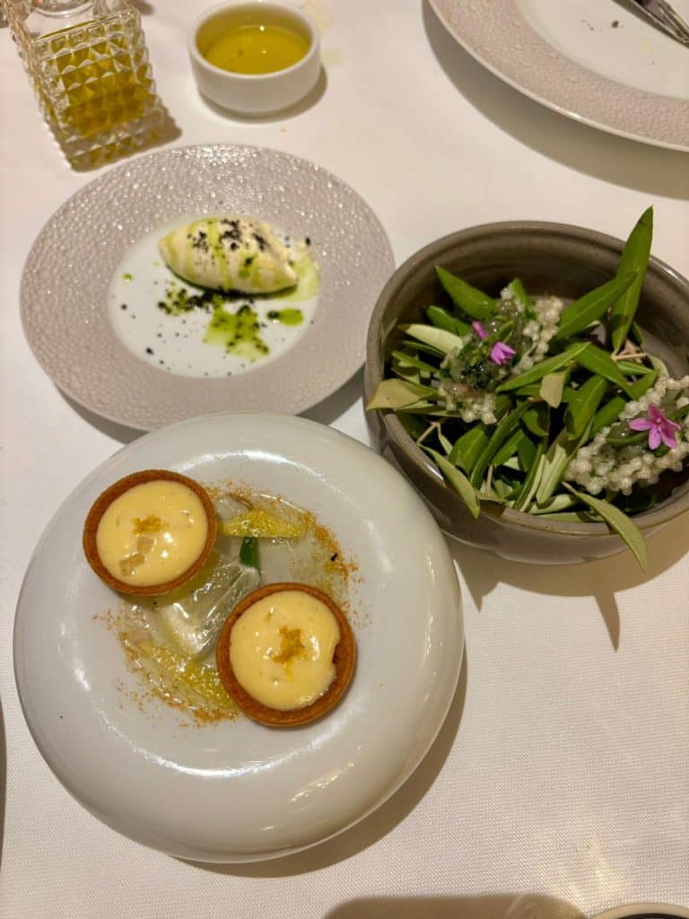 Des plats du domaine Mas de Pierre / La Table de Pierre.