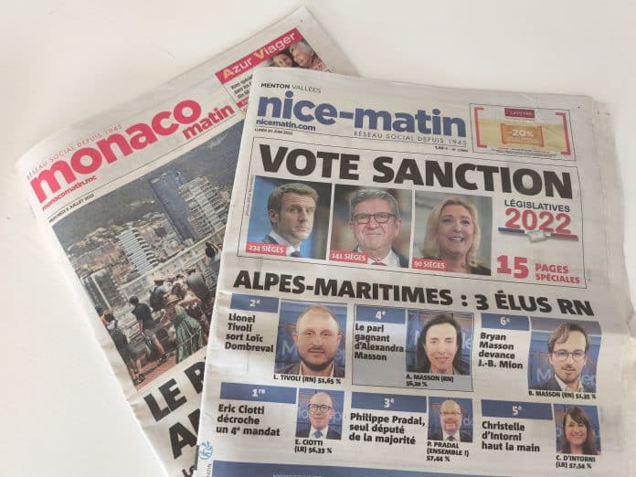 Deux journaux de Monaco et Nice Matin dont un titre sur les législatives de 2022 : 