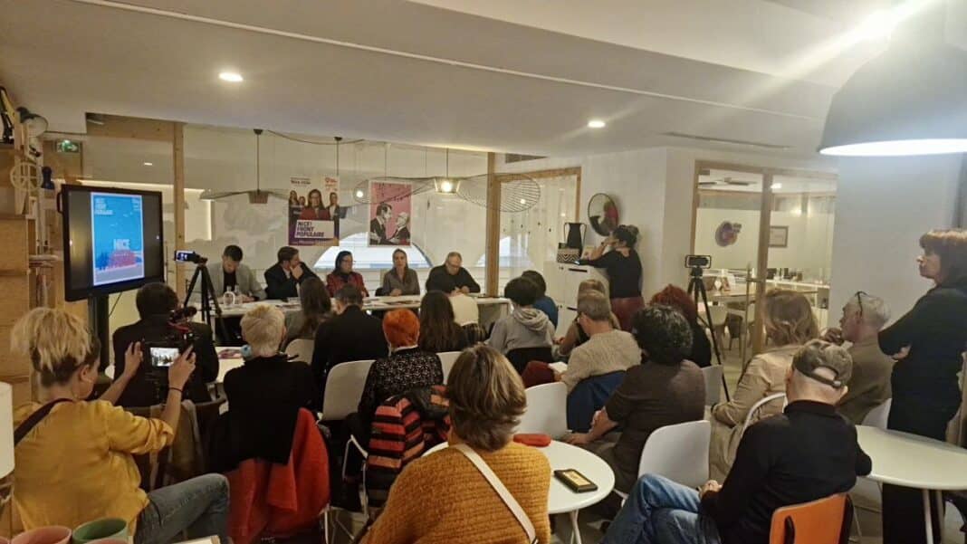 Mireille Damiano et l'équipe du Nice Front populaire lors d'une conférence de presse avant les municipales 2026.