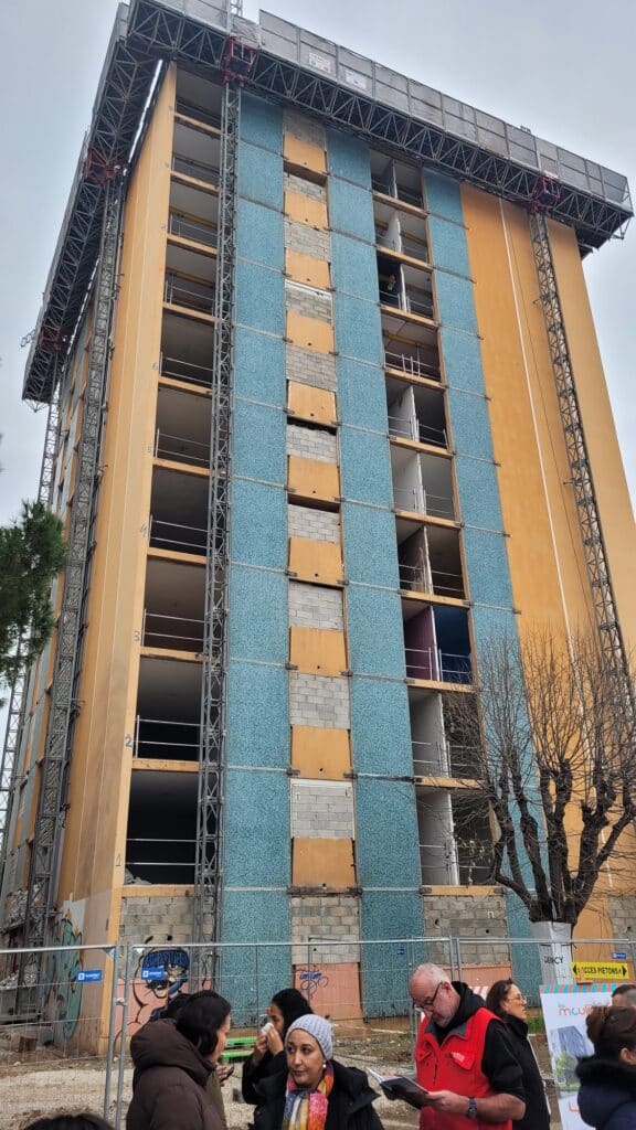 La Tour 17 in the Moulins neighborhood under demolition.