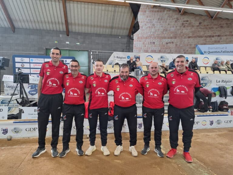 L'equipe Sport-Boules de l'OGC Nice pour 2026, de g à d, Jérémy Micoud, Frédéric Ascensi, Bastien Paradis, Didier Abrate, Romain Garcia et Emmanuel Bilon