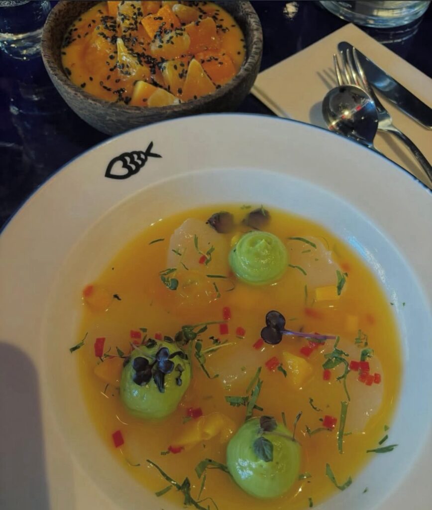 Une sélection de plats que l'on peut retrouver au restaurant Peixes.