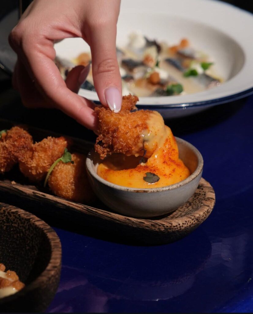 Une sélection de plats que l'on peut retrouver au restaurant Peixes.