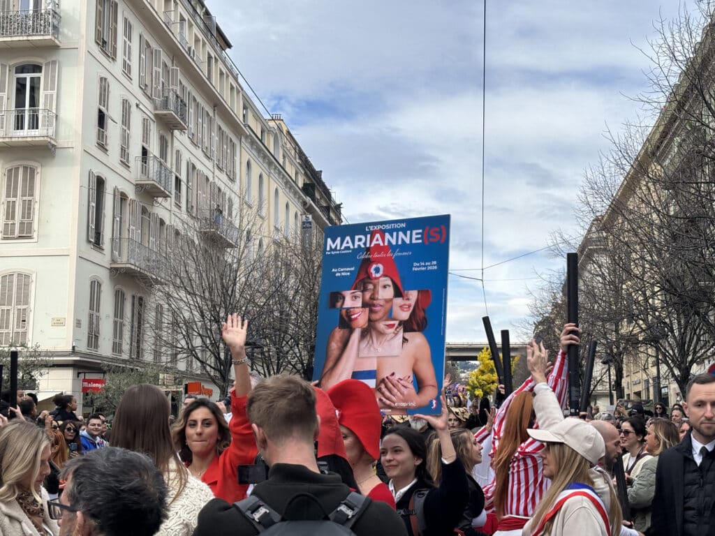 Parade of 'Mariannes' at the grand parade Carnavalina.