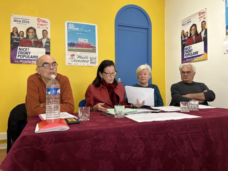 Mireille Damiano, tête de liste du Front Populaire de Nice, avec ses collister.