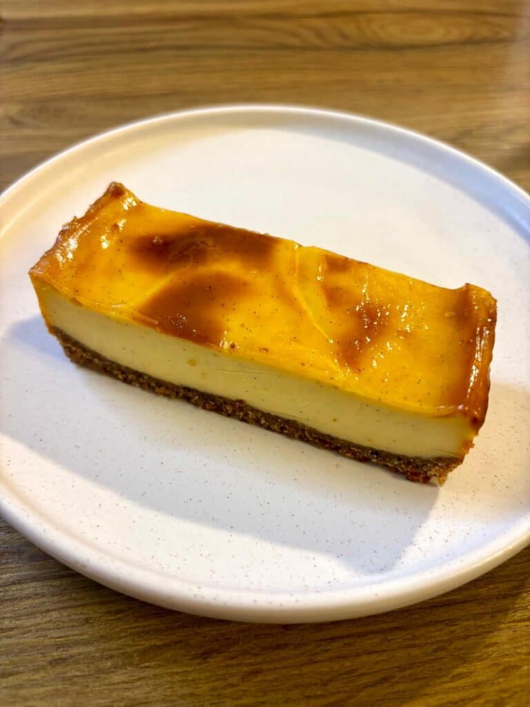 Pâtisserie Maison Armand : pâte sablée praliné / crémeux