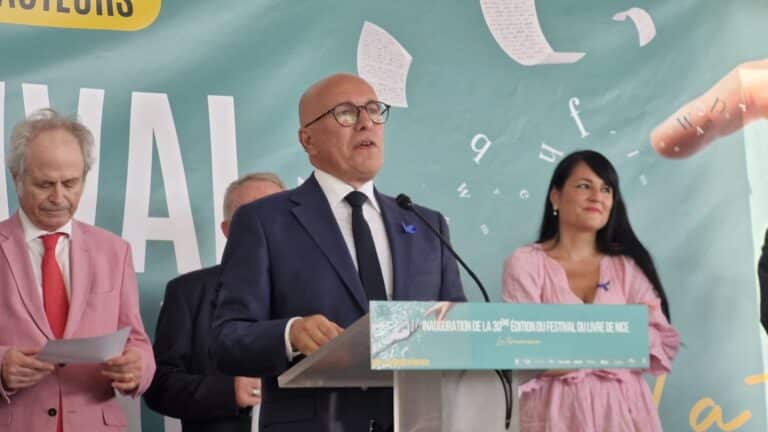 Eric Ciotti prenant la parole à l'inauguration du Festival du livre 2026