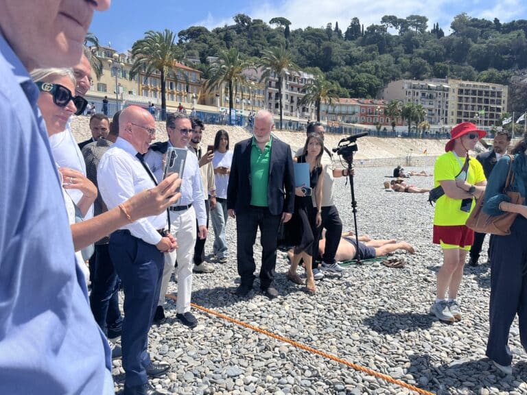 Eric Ciotti à la présentation du dispositif d'aide à la sortie de l'eau