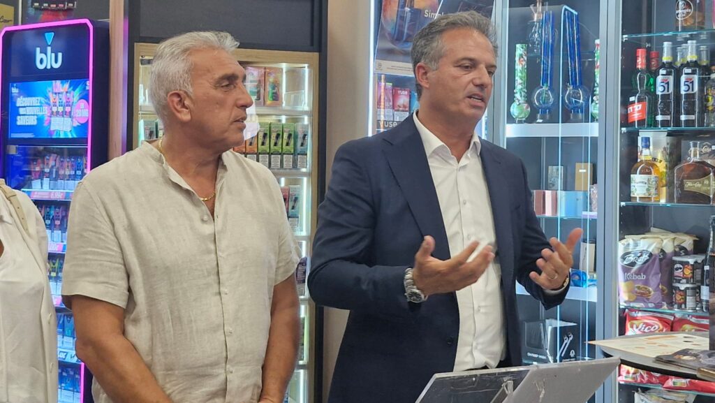 Les buralistes niçois en première ligne contre les mégots