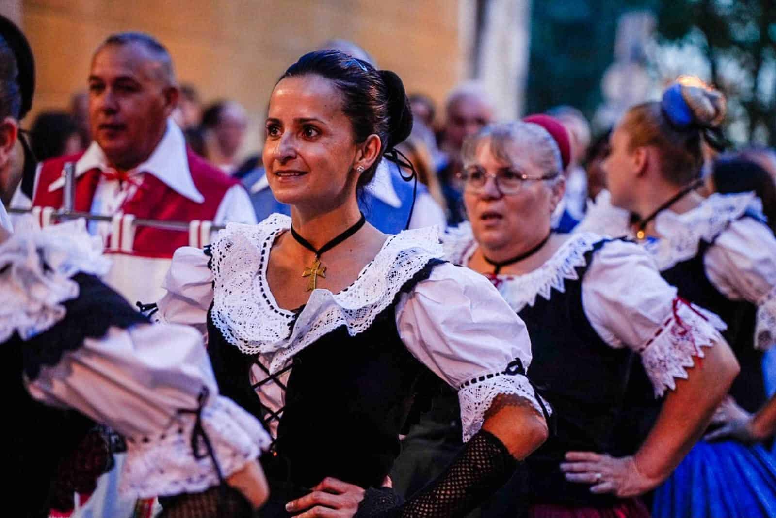 Catherine Ségurane célébrée lors d’un hommage à Nice entre tradition et ferveur