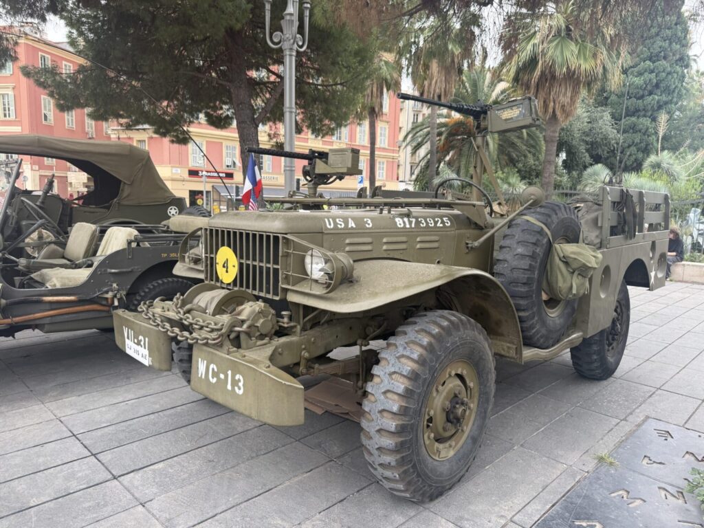 Retour en images sur l’exposition de véhicules américains pour le 82e anniversaire de la Libération de Nice