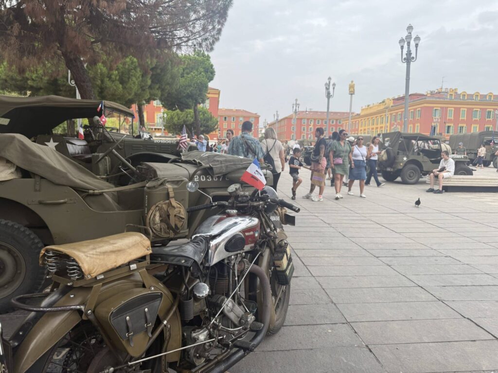 Retour en images sur l’exposition de véhicules américains pour le 82e anniversaire de la Libération de Nice
