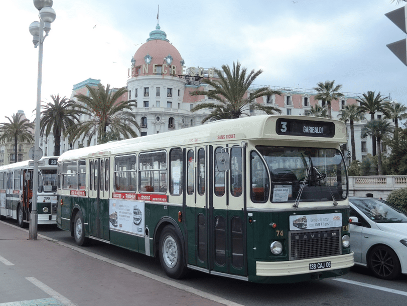 Design des bus pour les Journées du Patrimoine