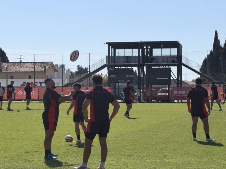 Les joueurs du Nissa Rugby à l'entrainement avant le choc face à Grenoble