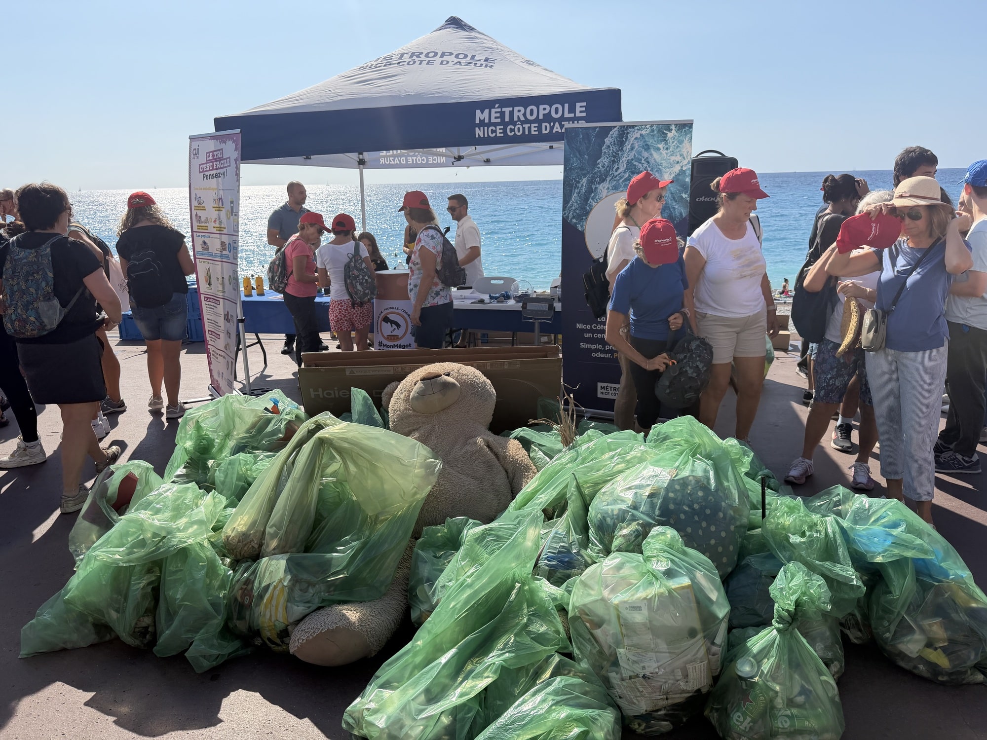 World CleanUp Day : près d'une tonne de déchets récoltée à Nice