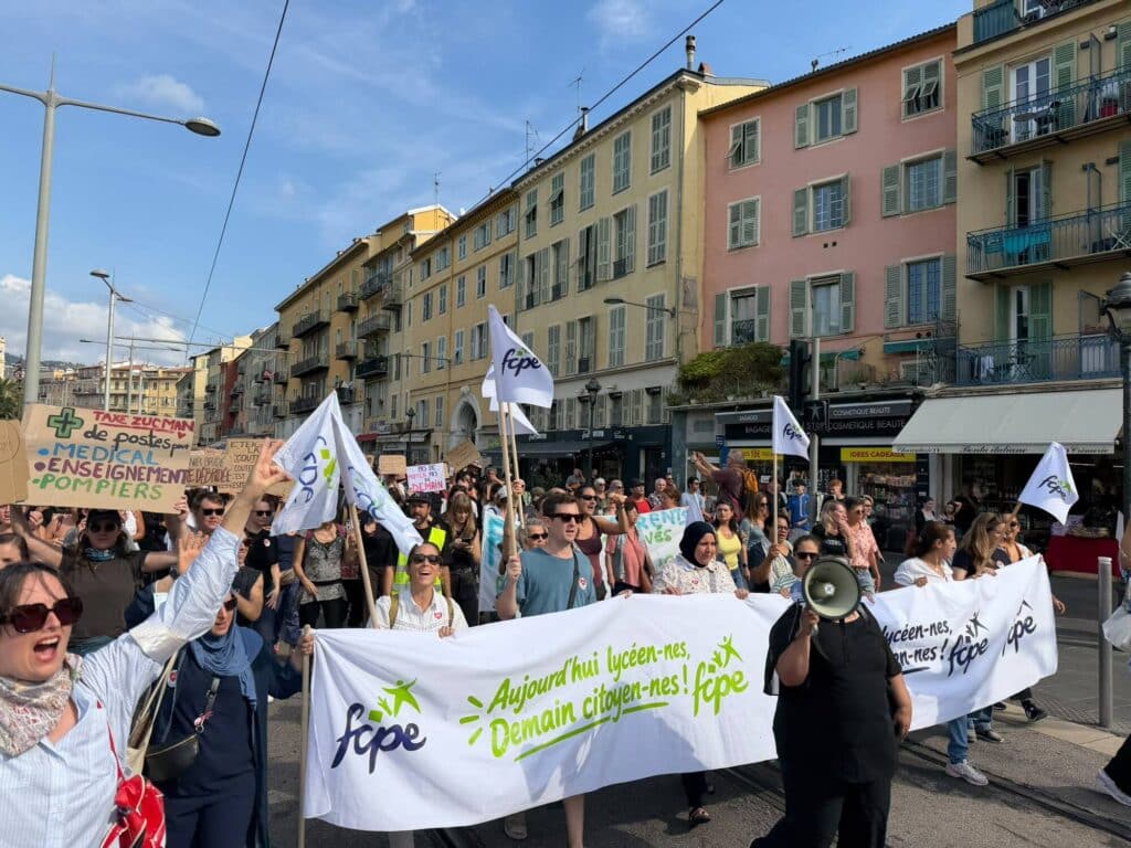 La FCPE 06 est venue apporter son soutien aux lycéens et étudiants