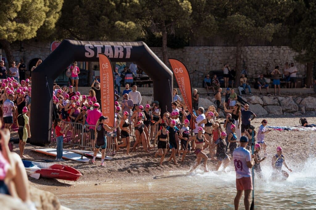 Départ de l'aquathlon de la Maxi Rose