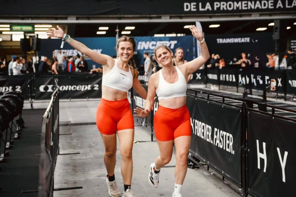 Ambre et Alexia Barthélémy lors d'un hyrox